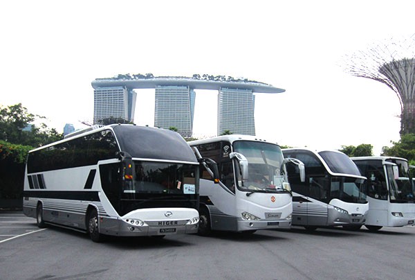 Choose the Right Charter Bus Service for Your Trip in Singapore